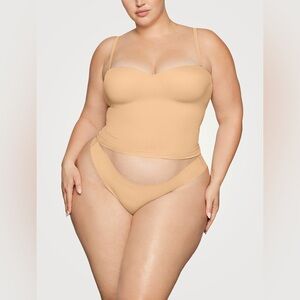 SKIMS nude contour lift tank (built in bra tank top)